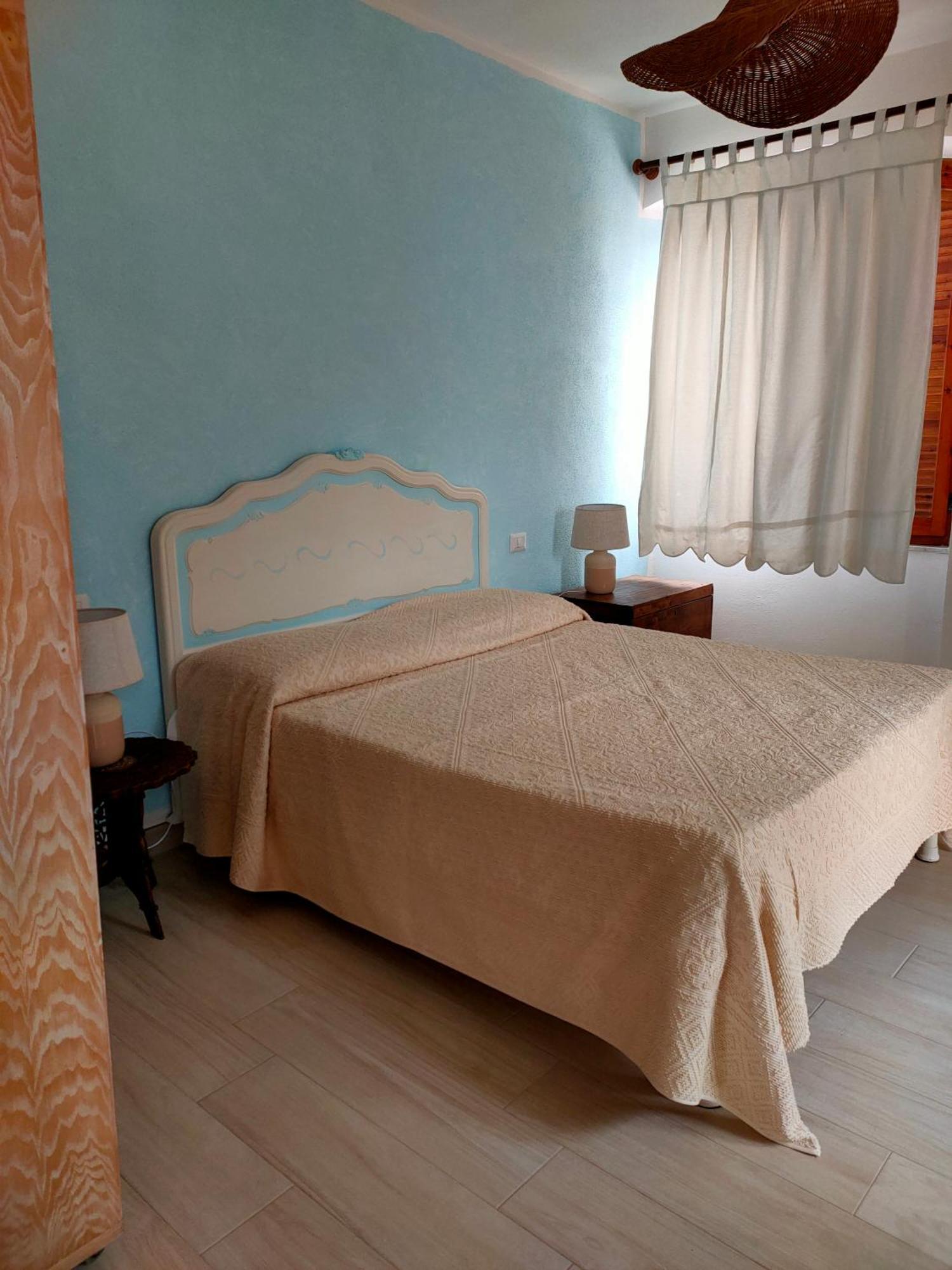 Gocce Di Mare Apartment Cala Gonone Bagian luar foto